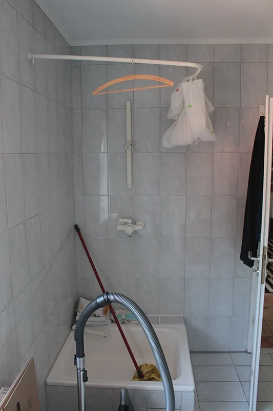 Fliesenarbeiten Vorher